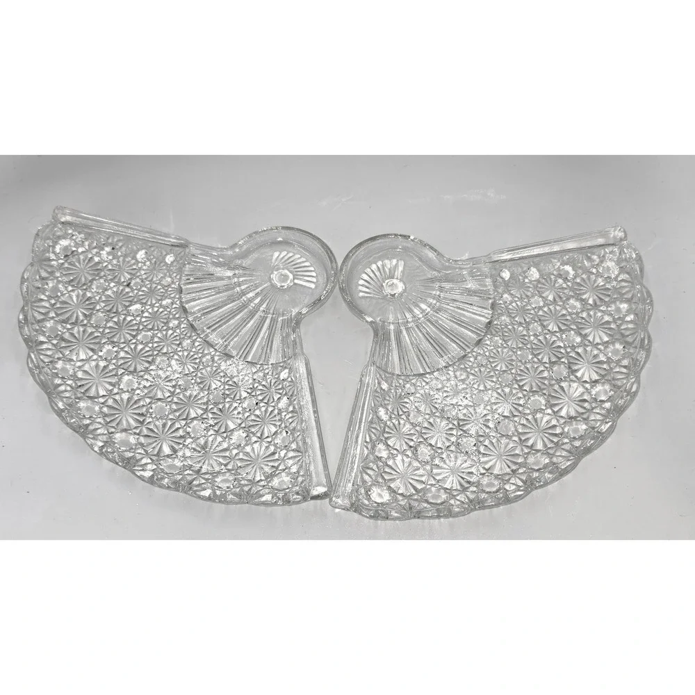 1960's Anchor Hocking Clear Fan Shaped Snack & Drink Plates Daisy and Button 2pc